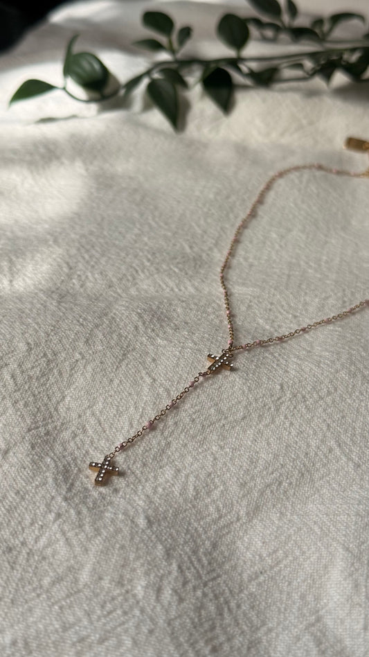 Collier en Y croix